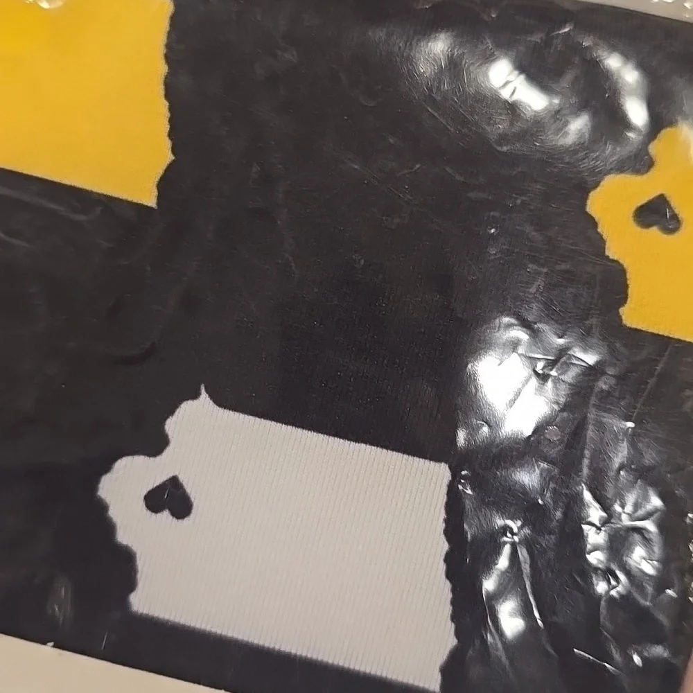 ❤️10/$13 New Black and Yellow Gaiter Face Cover